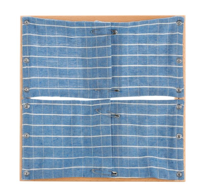 Safety Pins
Dressing Frame