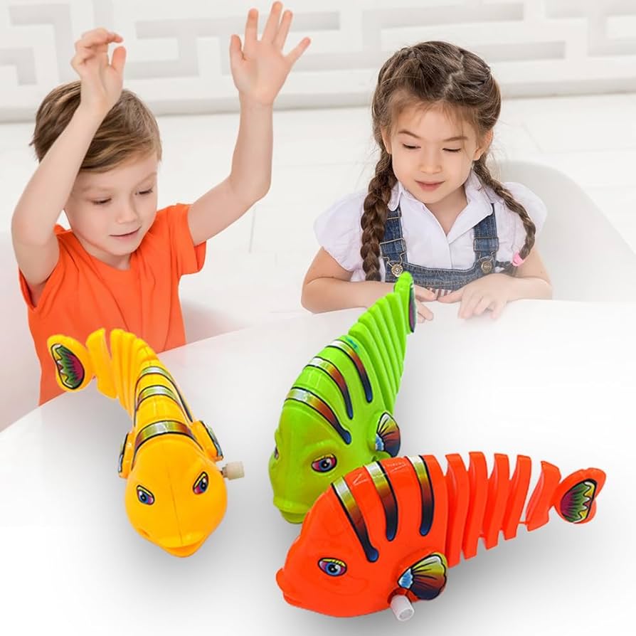 Plastic Wind-Up Wiggle Fish Toys