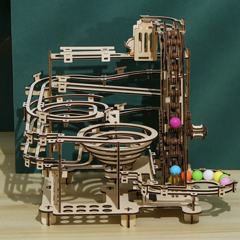 335PCS Marble Run Set - 3D Wooden DIY Maze Model