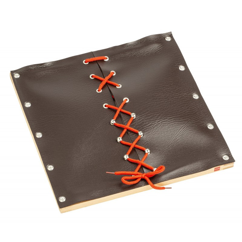 Shoe Lacing
Dressing Frame